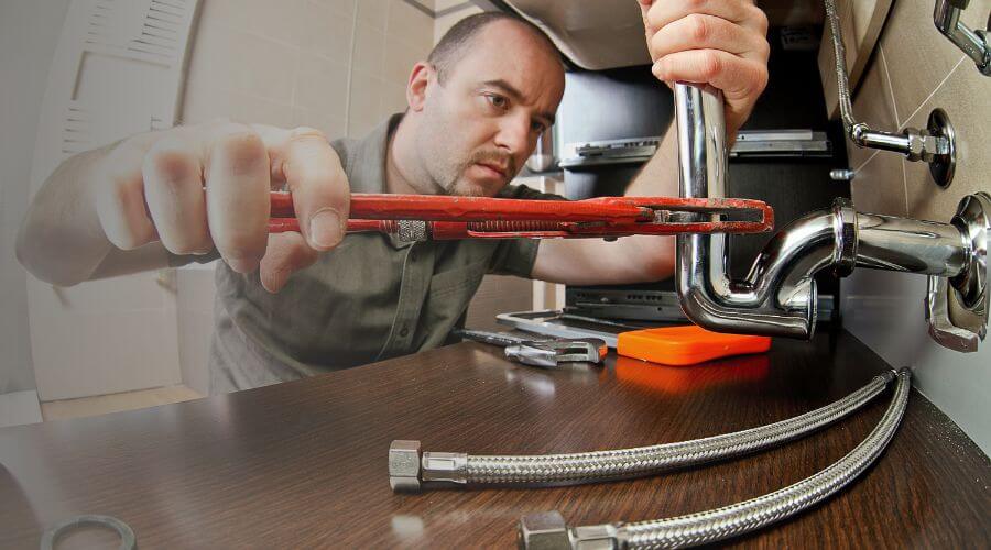 Professional sink repair in Bangor, MI